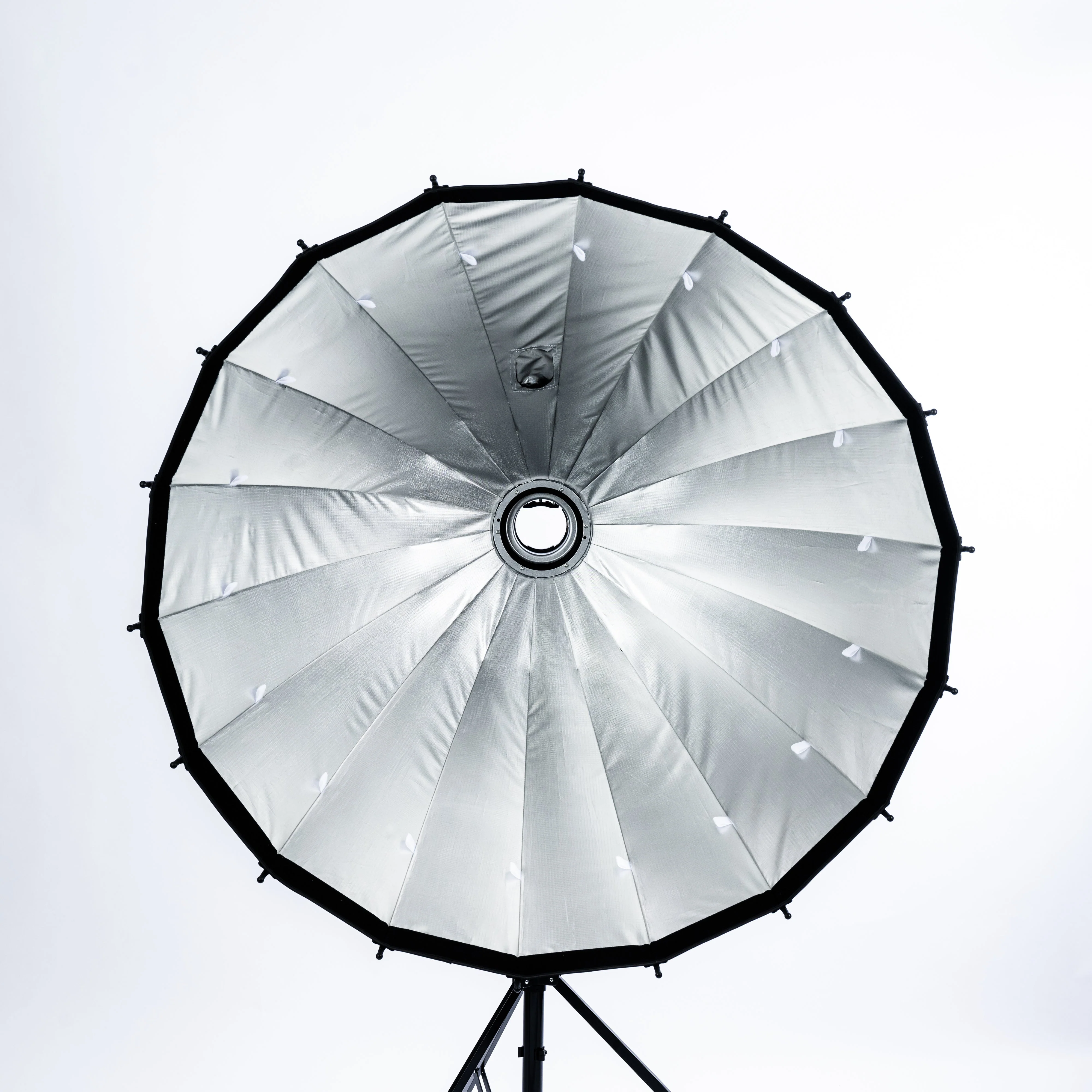 QPB-36 Softbox with Focusing System - Image 27